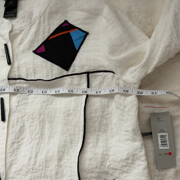 Ali Miles Pop Art Patchwork White/Cream Tunic Shirt with Abstract Accents-XS(S/M - Picture 14 of 16